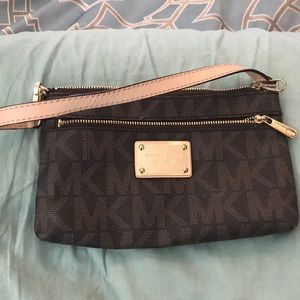 Michael Kors wristlet